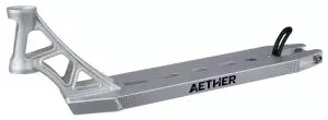 Striker Aether 470 Deck Black