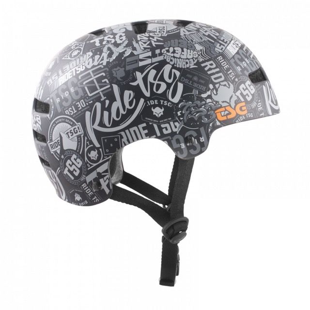 Kaciga TSG Evolution Stickerbomb
