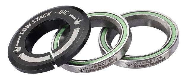 Ležaj vilice Blunt Low Stack IHC Black