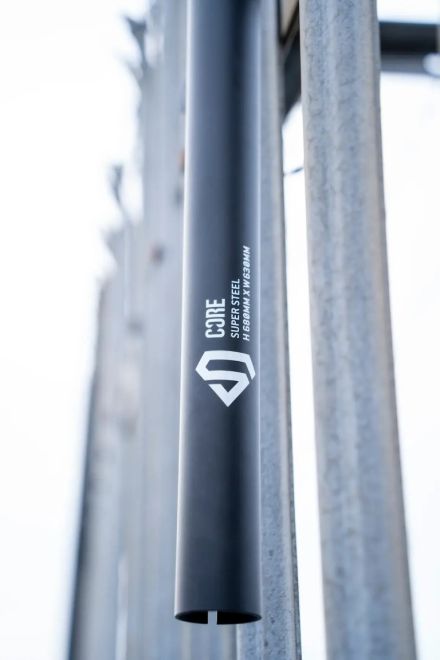 Upravljač Core Apollo Super Steel 630 Black