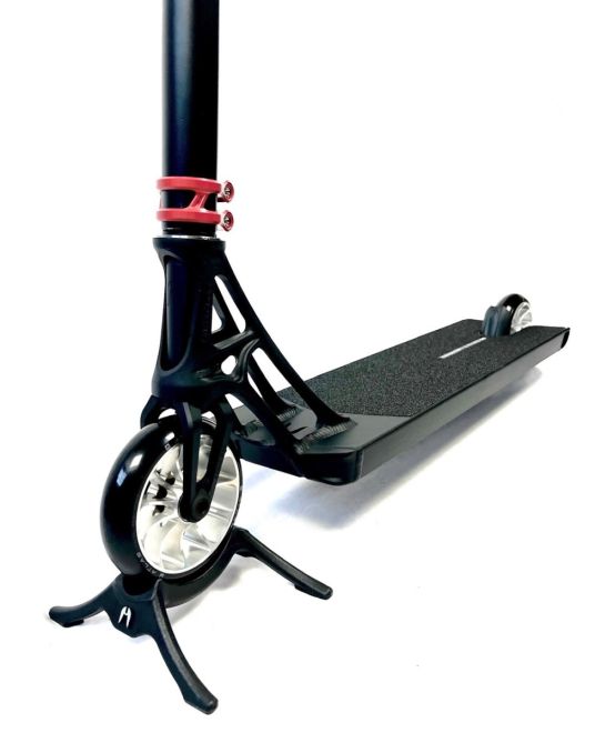 Custom romobil Ethic Feather 12std