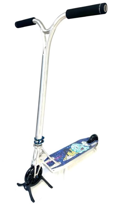 Custom romobil Ethic Feather