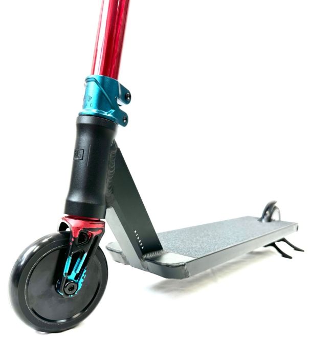 Freestyle romobil UrbanArtt Champ "L" Red Blue Black